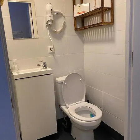 Quarto em Acomodações Particulares Kasa Legazpi Ht Lss00253 *